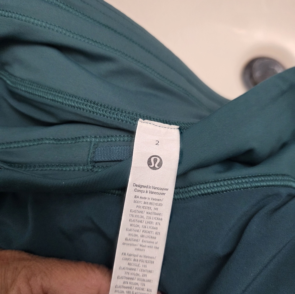 Lululemon Tank Top and Skort Set - Picture 8 of 9